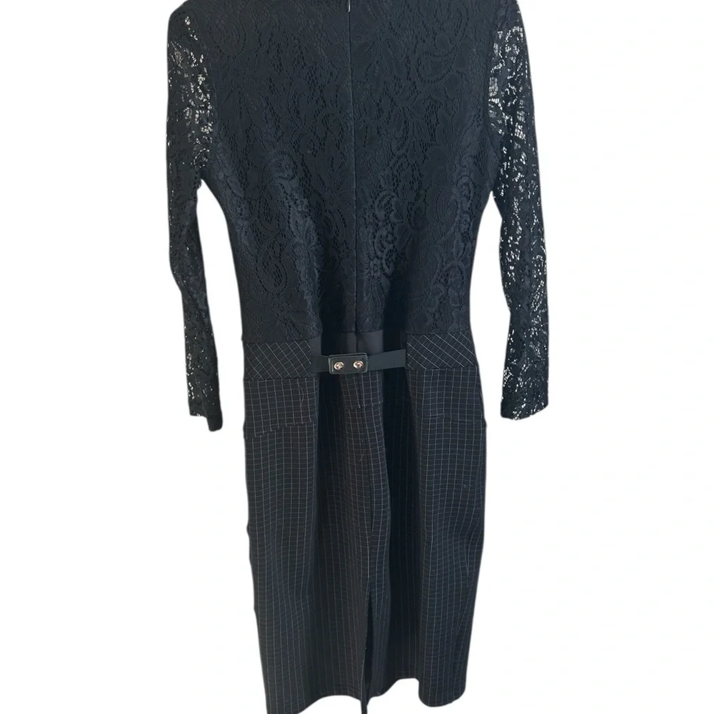 Elegant Black Lace Dress with Gold Accents - Picture 3 of 6